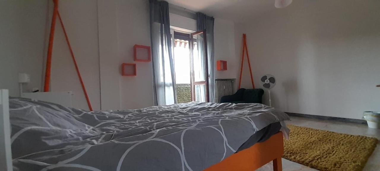 I Feel Orange Hotel Legnano Kültér fotó
